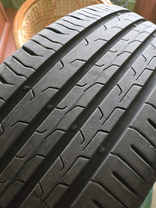 Continental Ecocontact 6 215/60 R17 komplet.