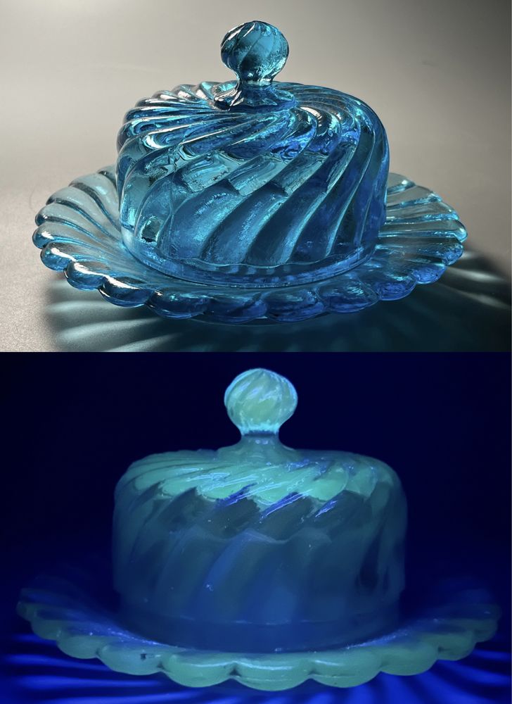 Старинное урановое стекло "Шкатулка масленка ваза конфетница рюмки"