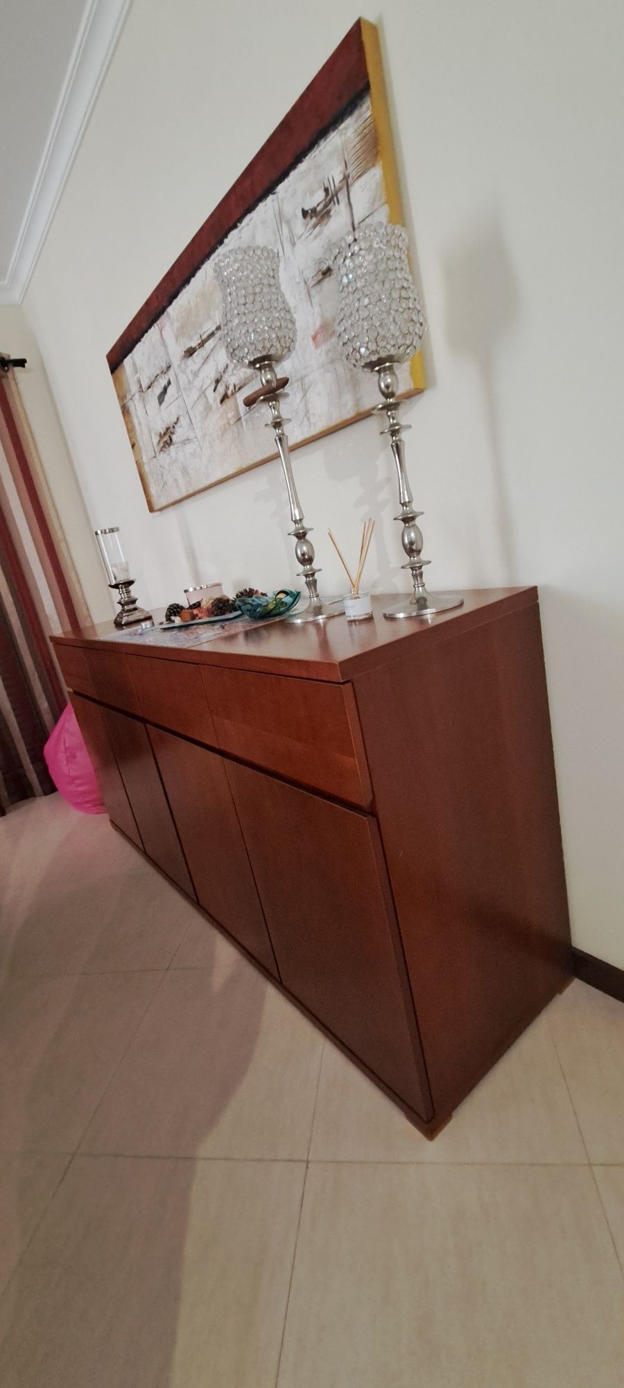 Vende-se aparador