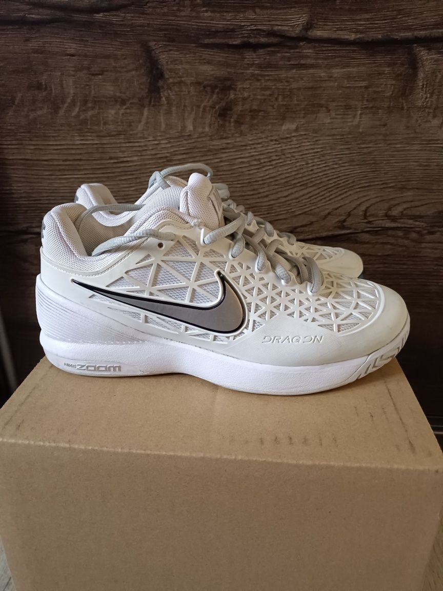 Białe buty nike zoom dragon r. 36,5