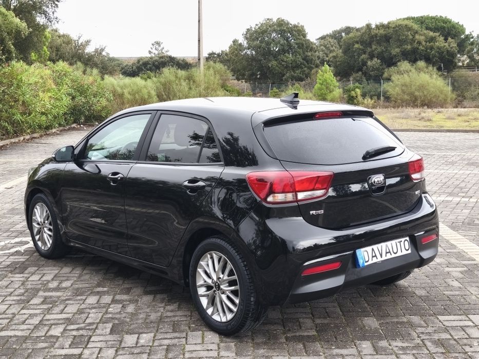 Kia Rio 1.0 T-GDI TX GARANTIA Kia Troco 210€ Mês