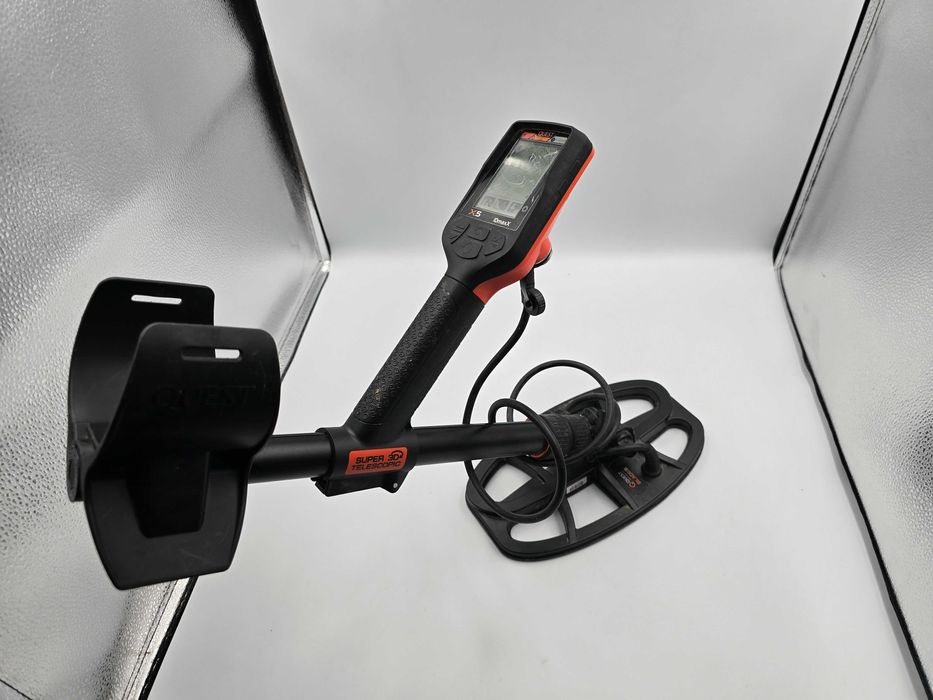 Wykrywacz metalu metali QUEST X5 detektor |PLUS Lombard Kłodzko