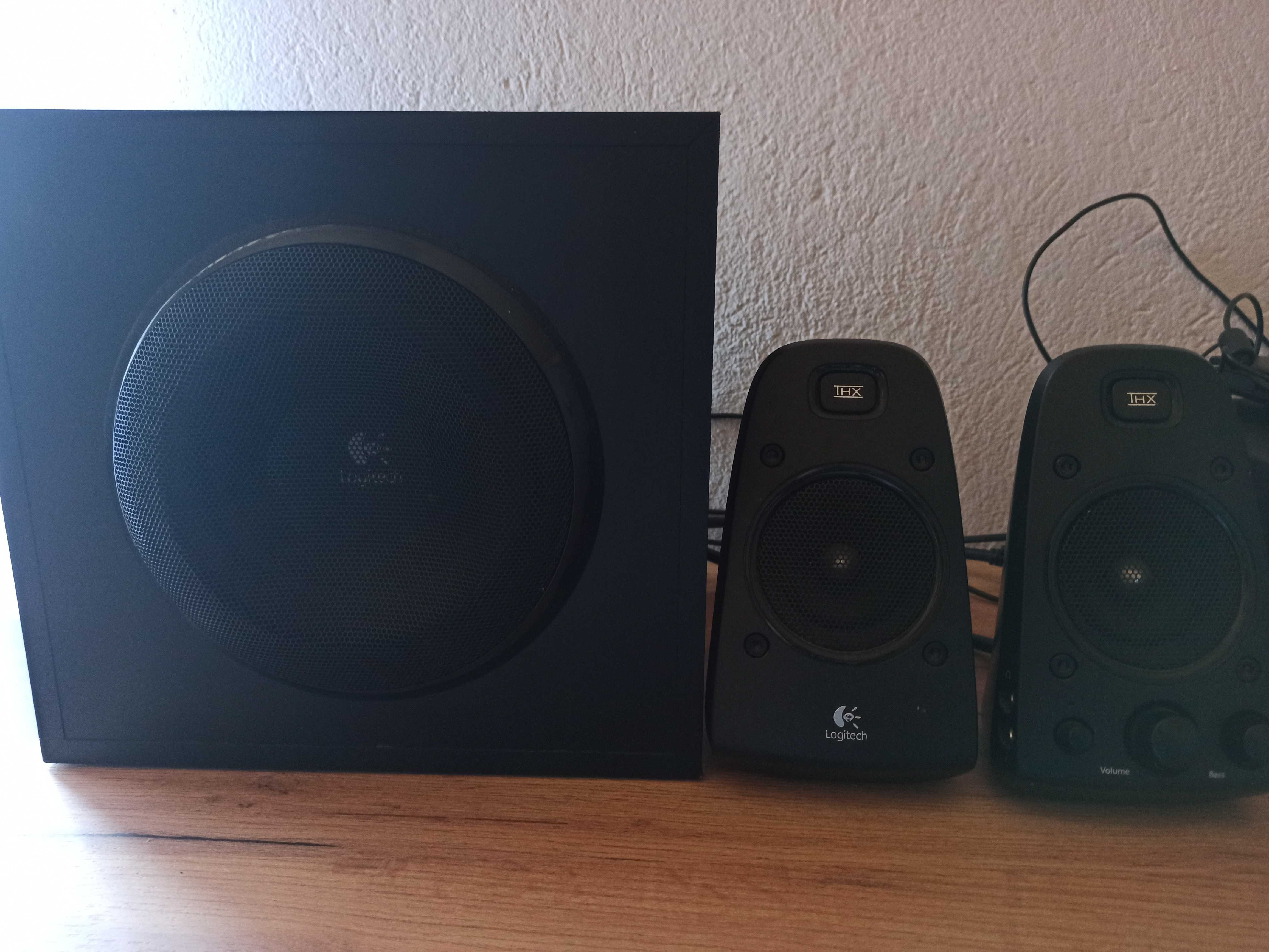 Logitech 2.1 200w rms