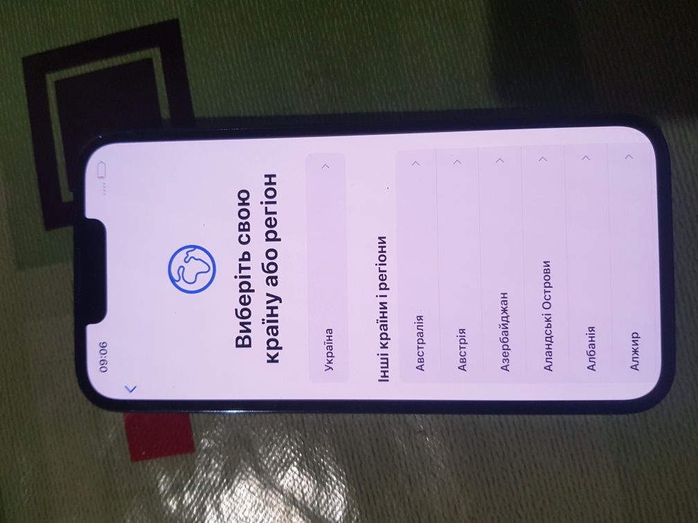 iPhone 13pro 128 як новий без проблем скидается до заводських rsіm