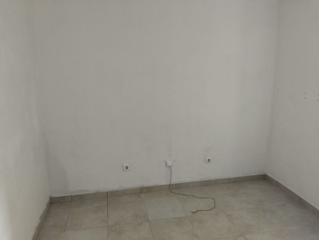 Quarto para arrendar