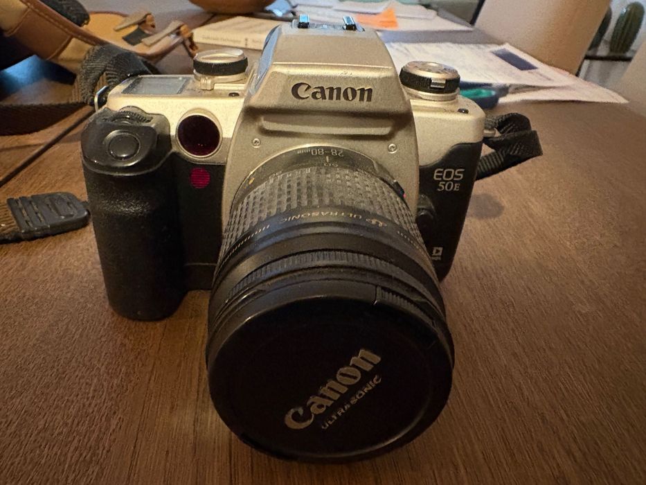 Canon EOS 50e Ultrasonic Eye Control fotográfica analogica