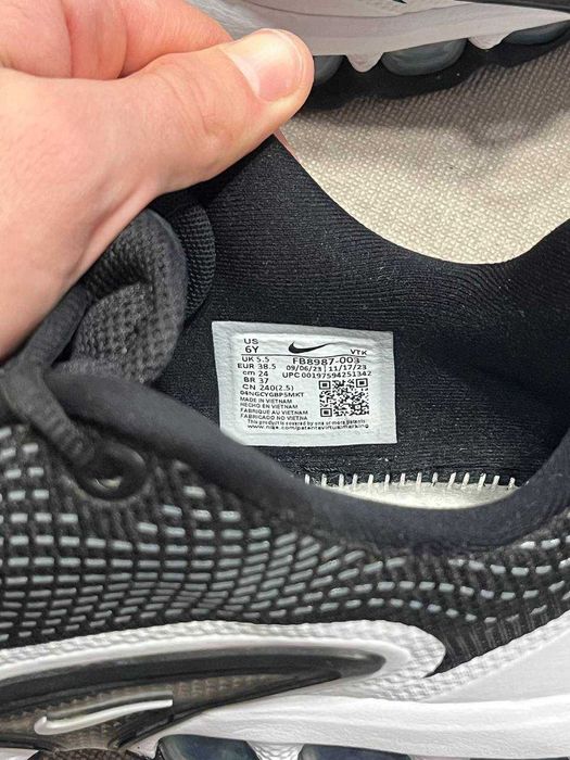 Кроссівки Nike DN Чорні Gorpcore Shox Tn Air Force 1 Розмір 40 - 41