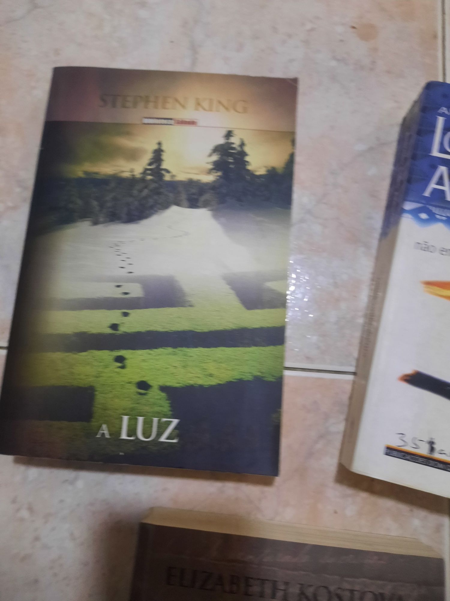 3 livros 7 euros excelente estado