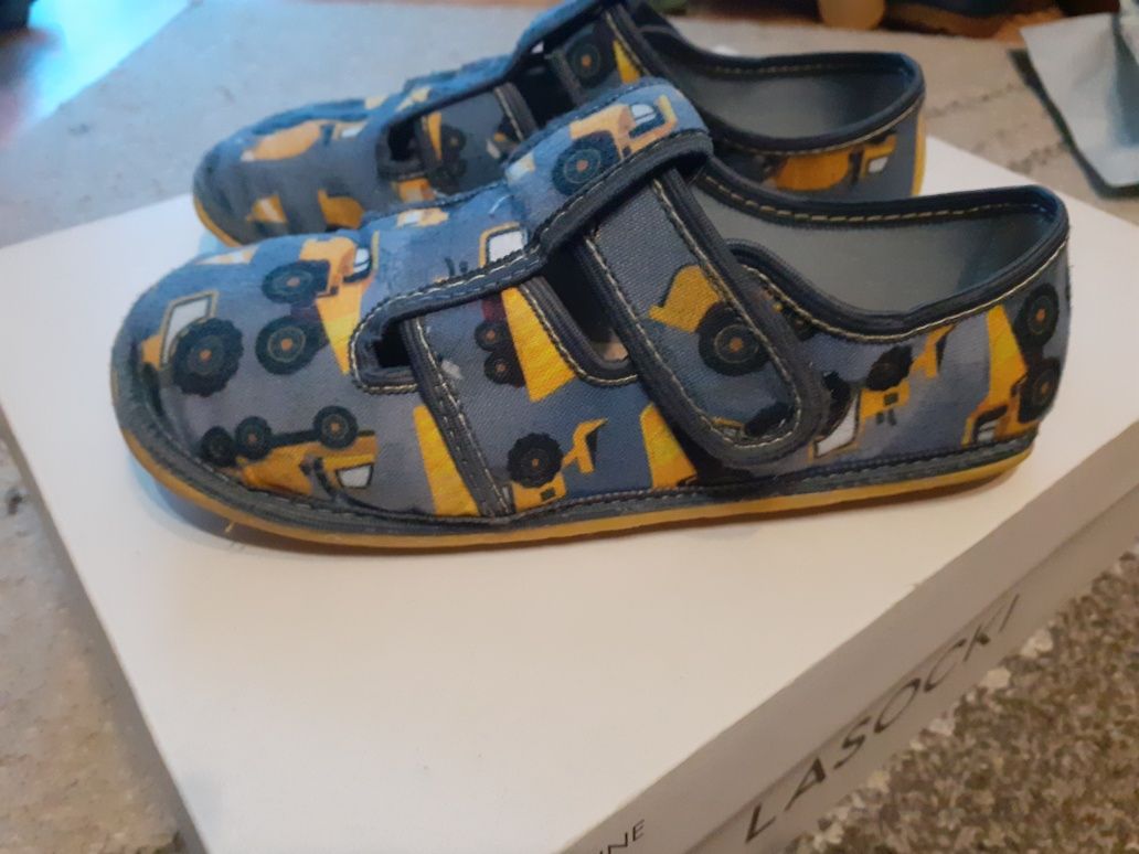 Kapcie Raweks Barefoot wywrotki polska firma rozm. 32