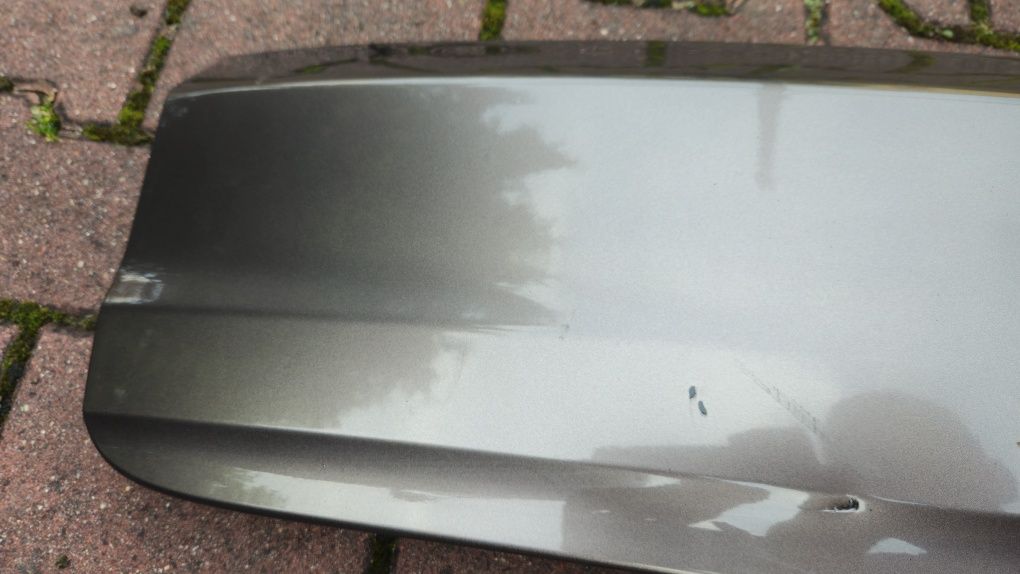 Blenda nakładka klapy Honda CR-V kod lakieru: YR578M