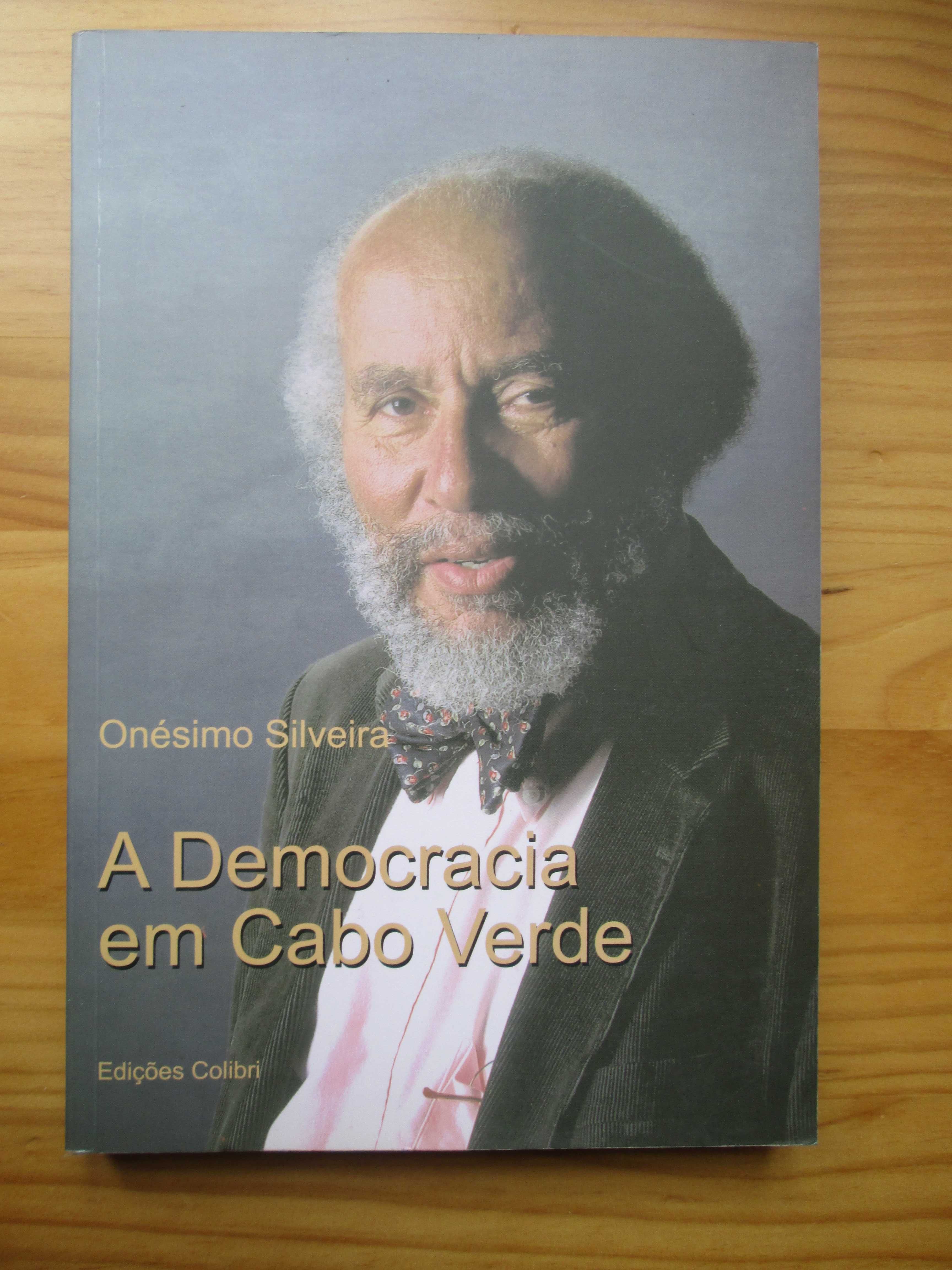 A Democracia em Cabo Verde, de Onésimo Silveira