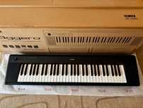 Piano Yamaha NP-12B