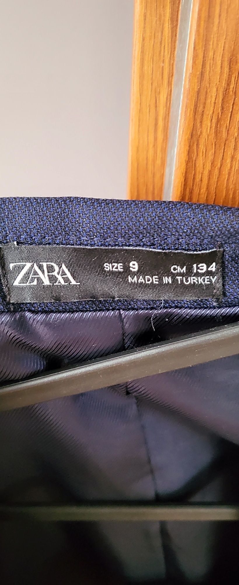 Garnitur Zara 134 granatowy komunia