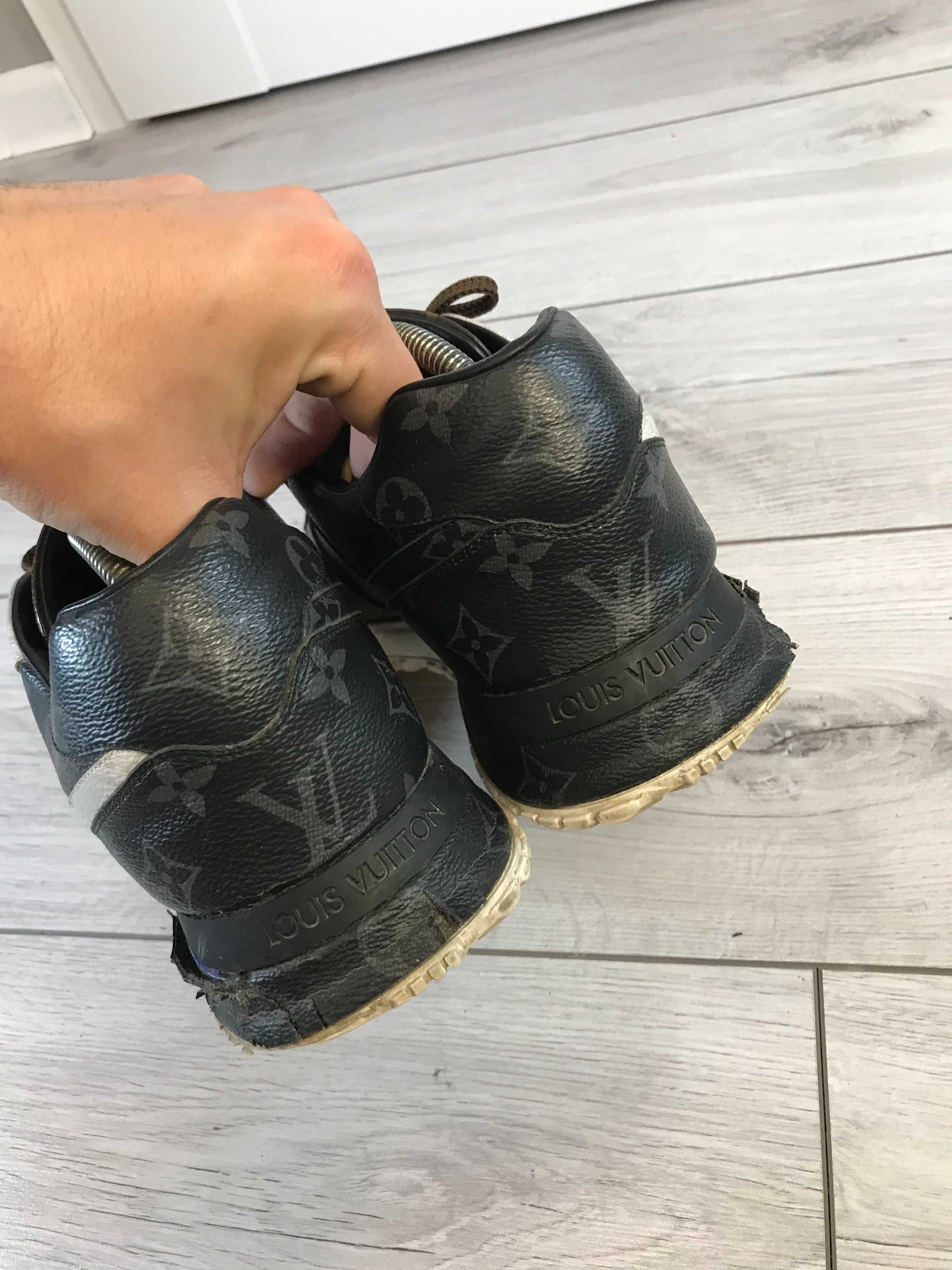 Buty Louis Vuitton Run Away Triple Monogram rozm. 45