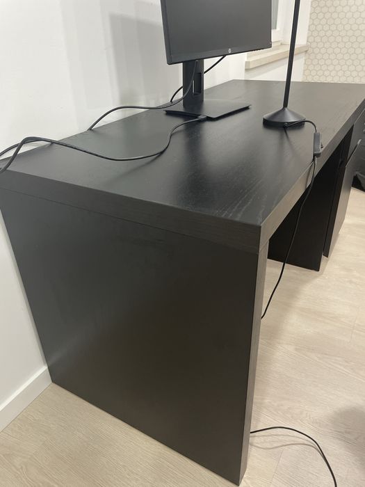 Secretária MALM preta 140*65