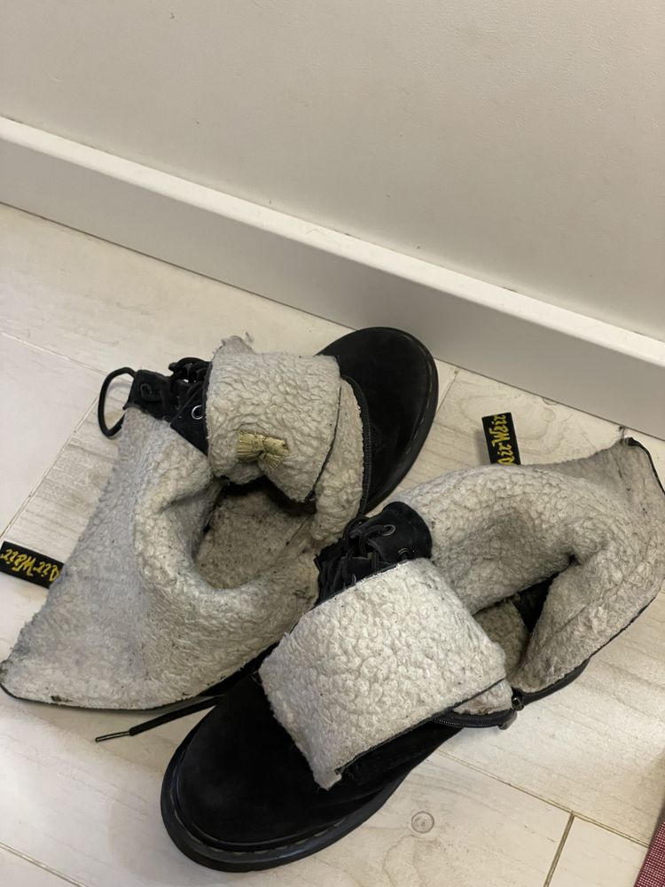 Зимові чоботи Dr. Martens