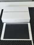 Apple iPad 10.2” 8. generacji 128GB + Smart Keyboard + akcesoria