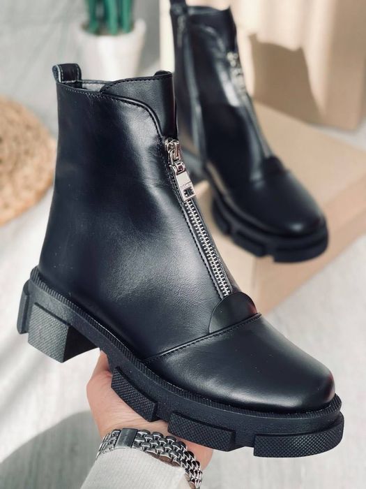 Черевики зимові шкіряні чорні. Женские ботинки кожаные зимние