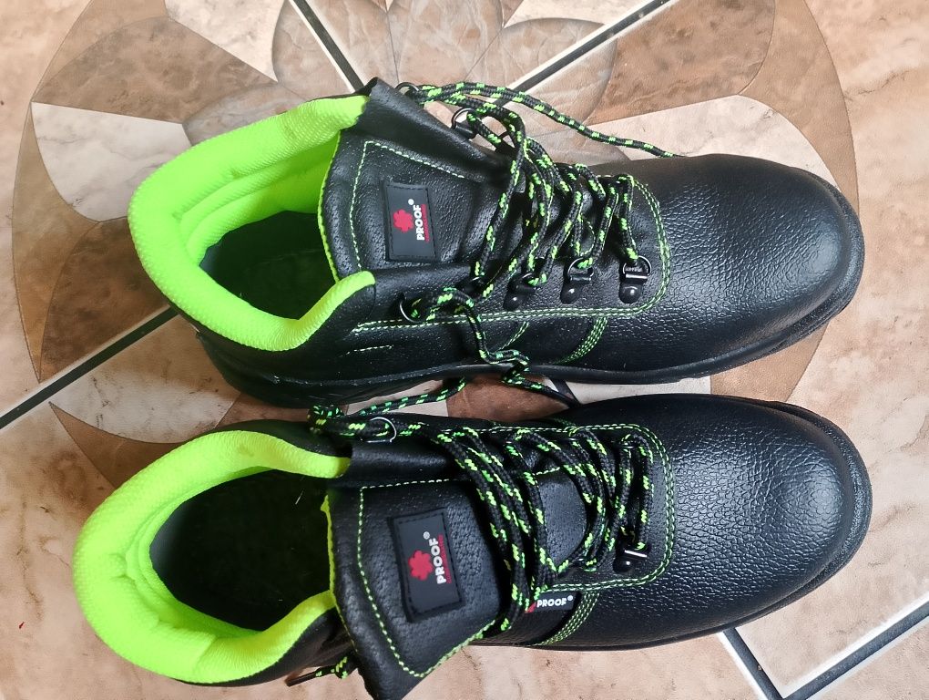 Buty robocze nowe r45