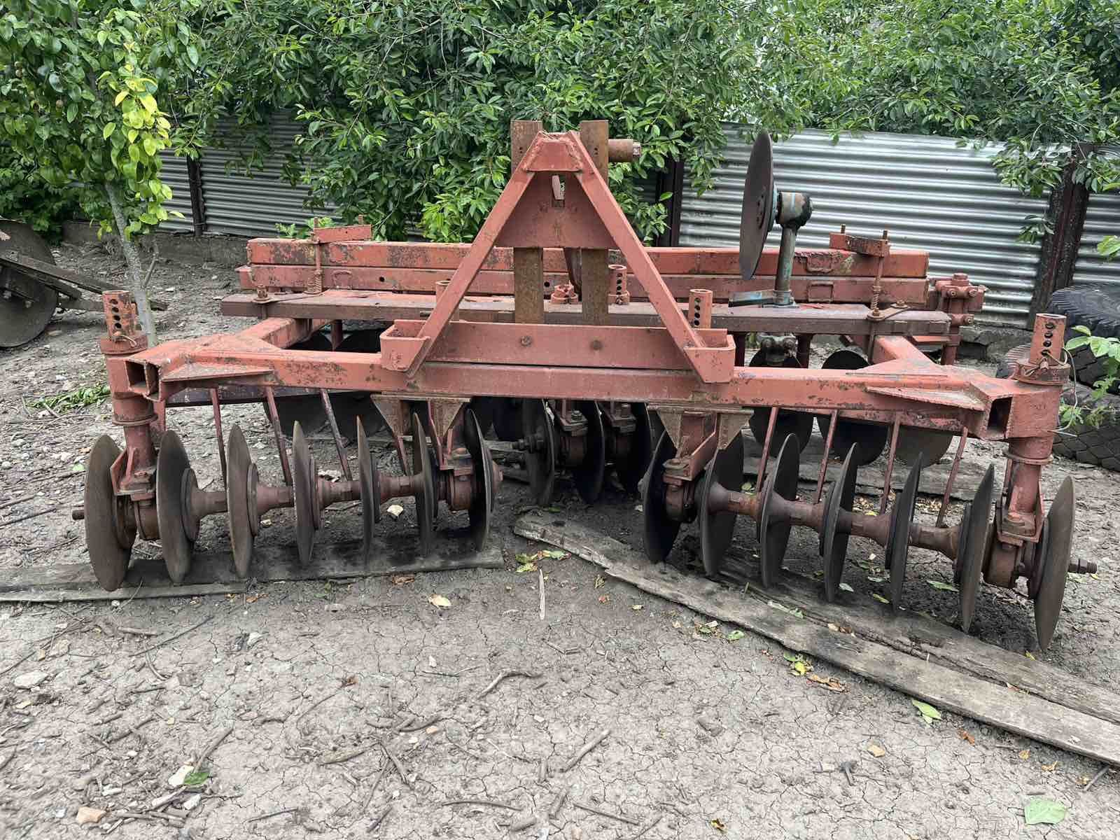 Продам дискову борону