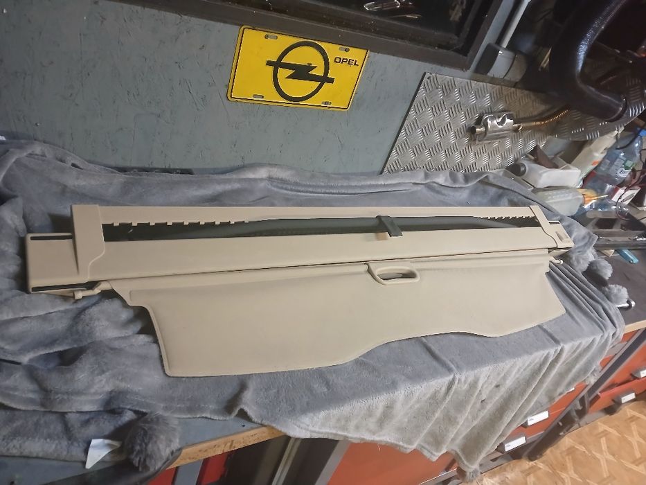 Bmw f11 roleta bagaznika beige