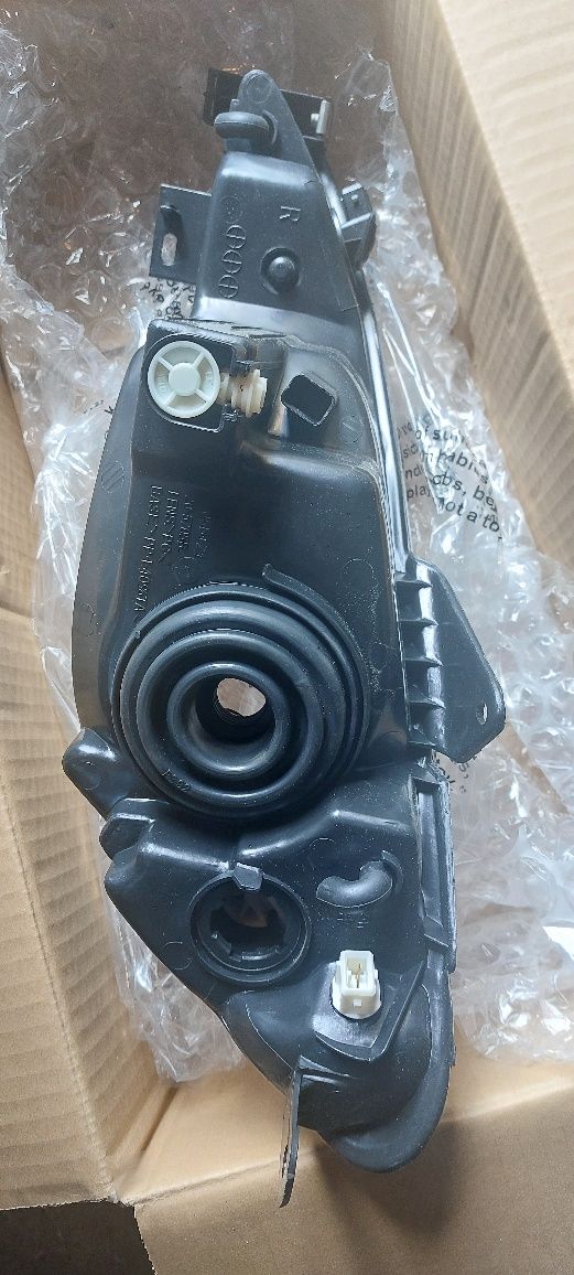 Komplet nowych lamp peugeot 206 polift