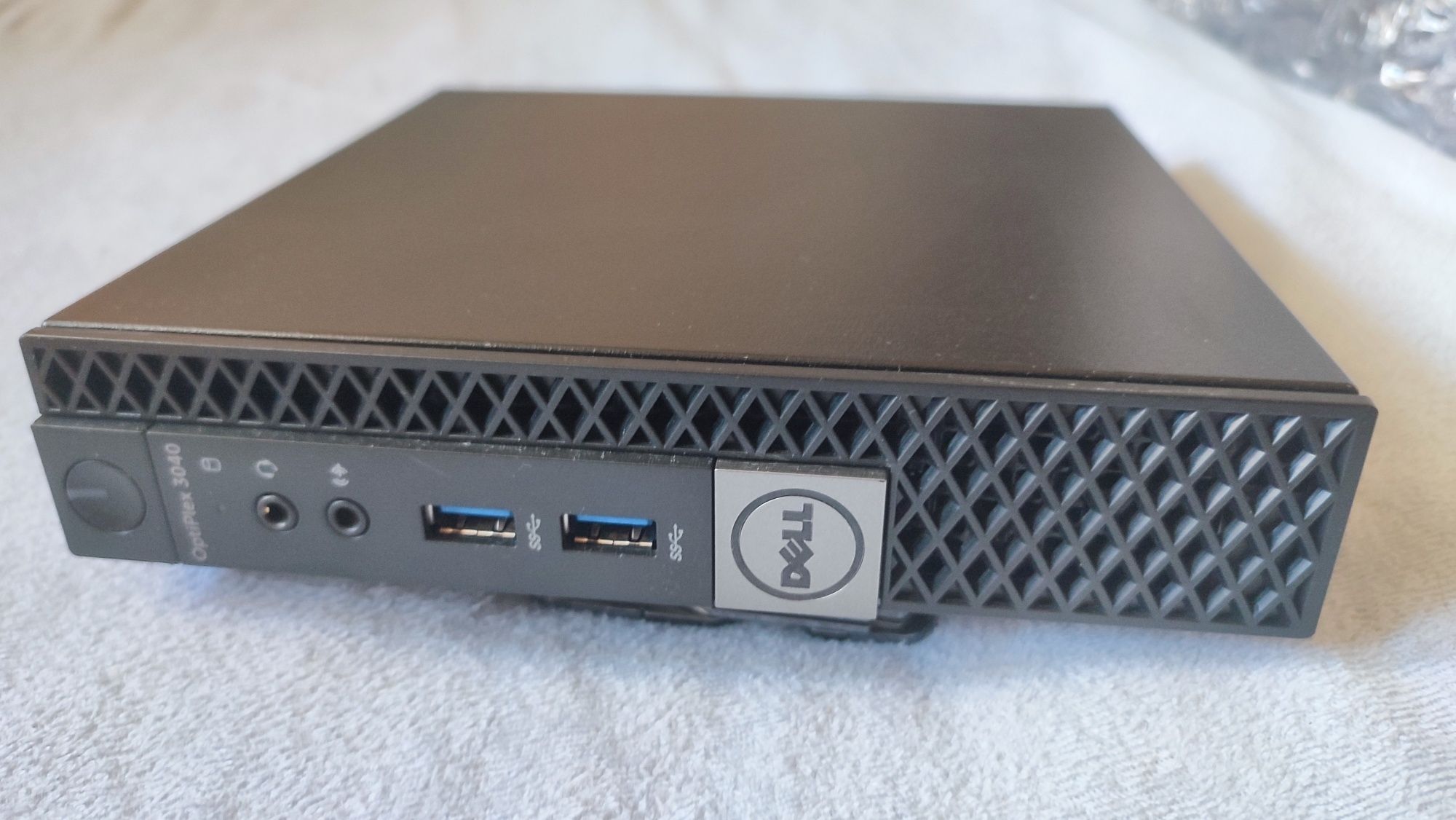 Dell Optiplex 3040 micro i3-6100T, DDR4 2x4Gb, ssd 180Gb intel, Wi-Fi