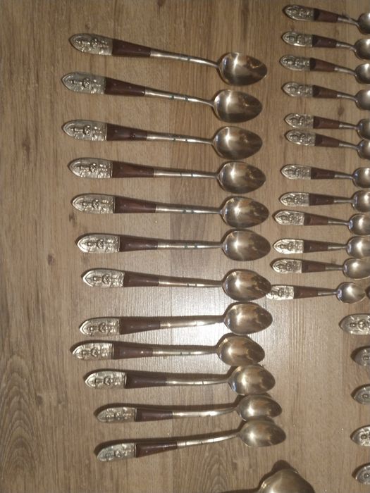 Zestaw sztućców tajlandzkich 137szt