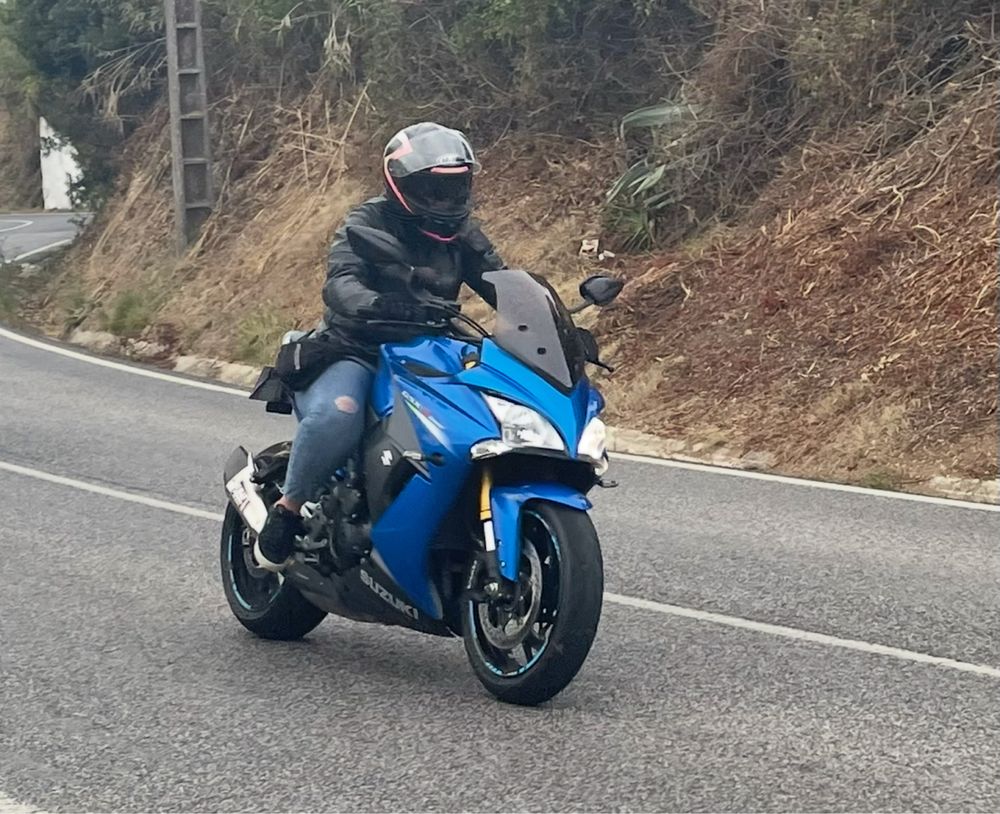 Suzuki GSX S1000F
