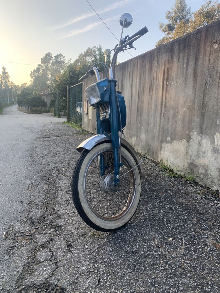 Mobilete Peugeot 104