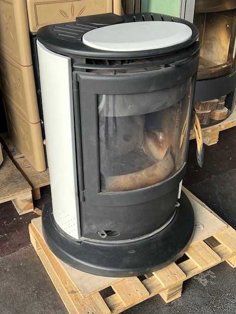 Piec wolnostojący RIKA ESPRIT