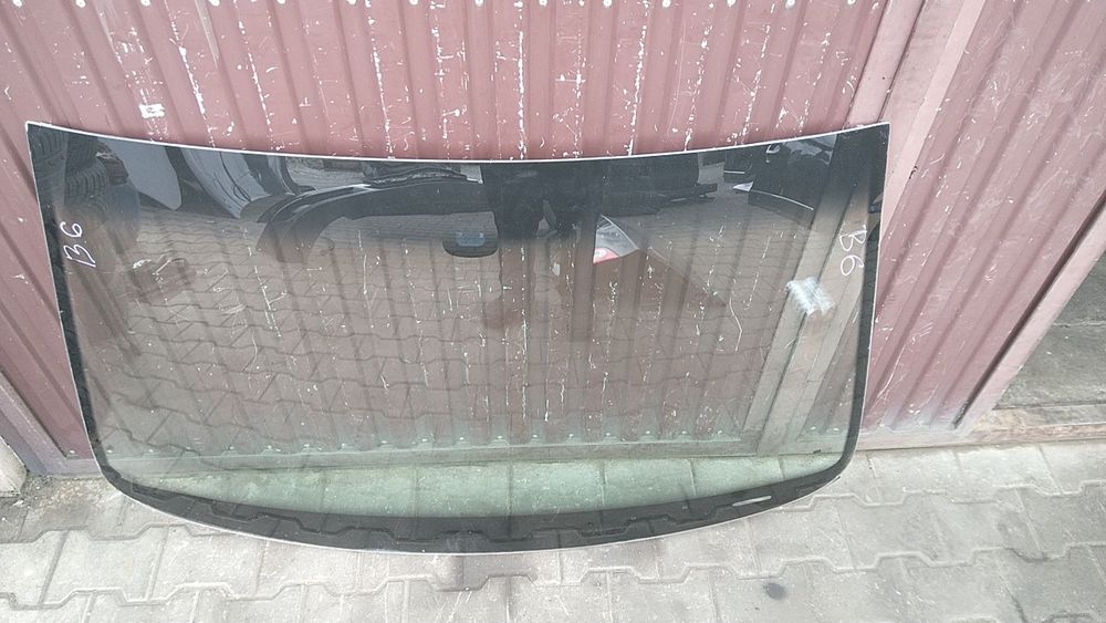 ) Passat B6 szyba przednia czołowa
