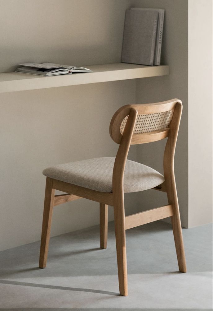 Mesa de Jantar madeira c/ 4 cadeiras