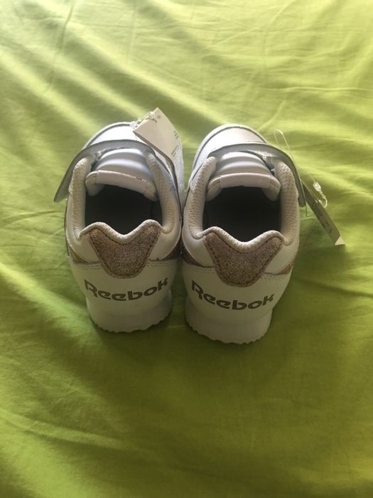 Tenis menina Reebok Novos 25,5