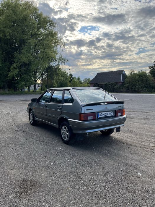 Ваз Лада 2114 гарний стан 2012 рік бенз/газ