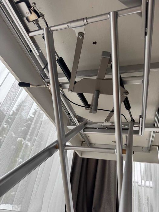 Стіл-трансформер 3 в 1 | Журнальний → Обідній | До 12 гостей