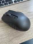 Mysz Razer Naga V2 Pro - 3w1, idealna do MMO, MOBA i FPS!