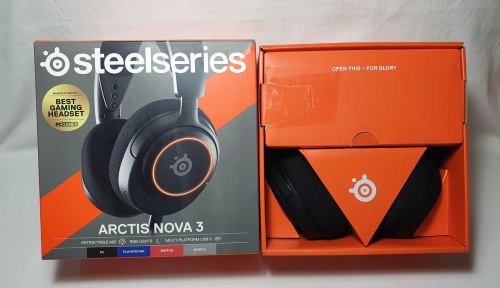 Słuchawki nauszne SteelSeries Arctis Nova 3 stan BDB.