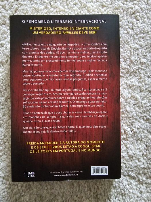 Livro " O Segredo da Criada"