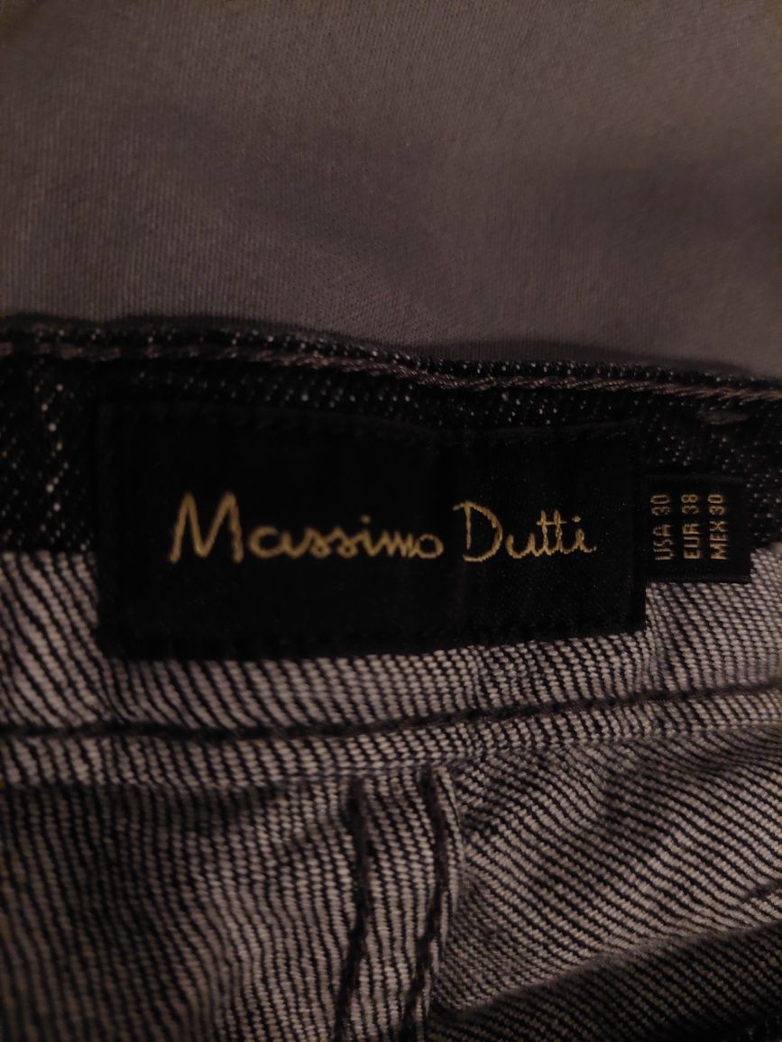 Czarne dżinsy Massimo Dutti