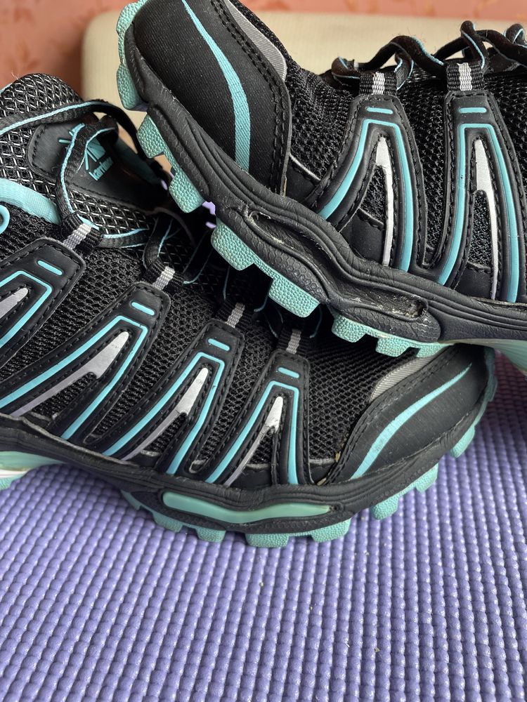 Кроссовки Karrimor Оригинал по стельке 24.5