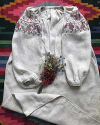 Старовинна вишита сорочка (Вишиванка)