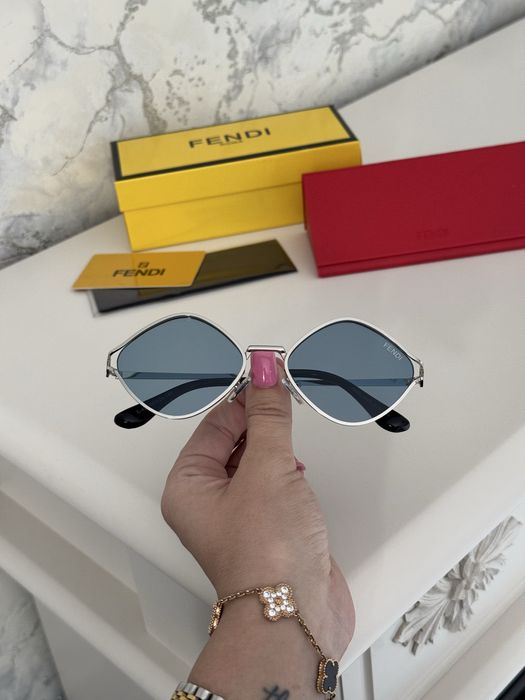 Солнцезащитные очки люкс бренд ромб