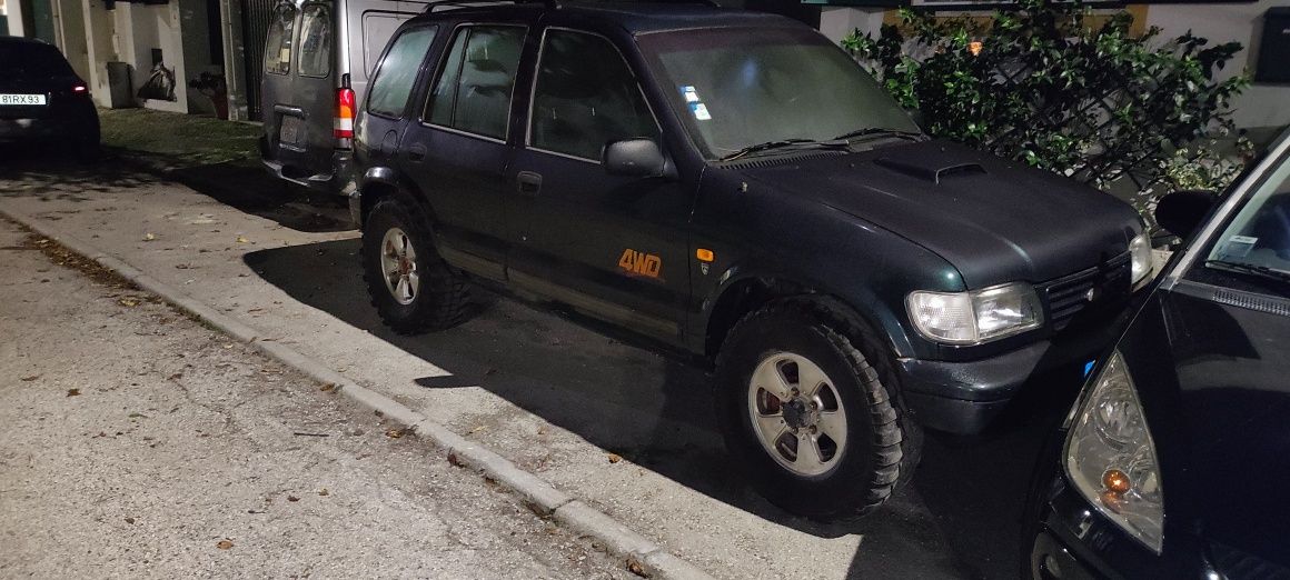 Kia Sportage 20td vendo ou troco por mota