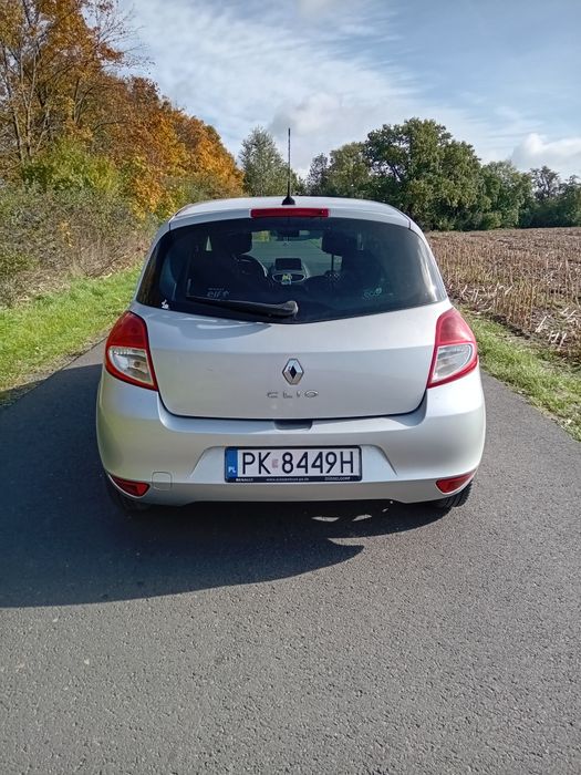 Renault clio 1.5 dci 85 KM 2010r