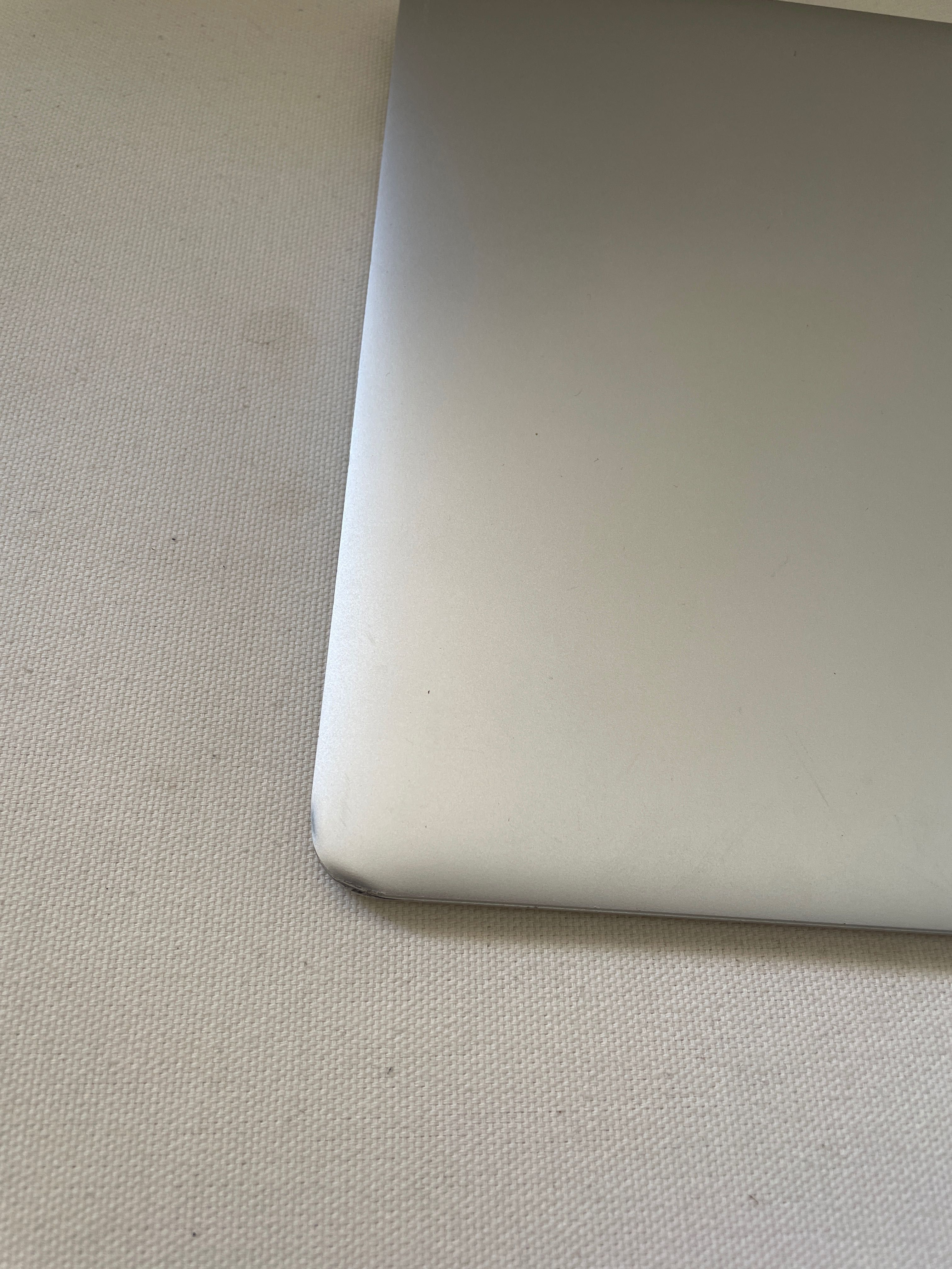 MacBook Air 13 polegadas (2013) 8GB de RAM e 256GB SSD