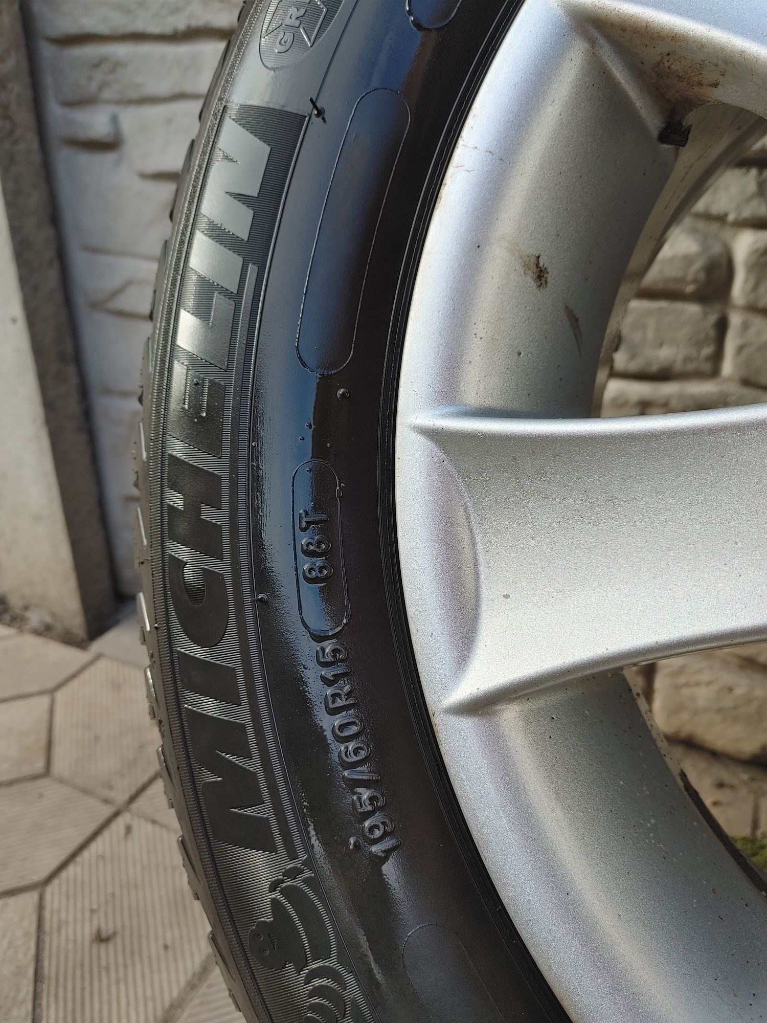 Michelin 195 60 r15