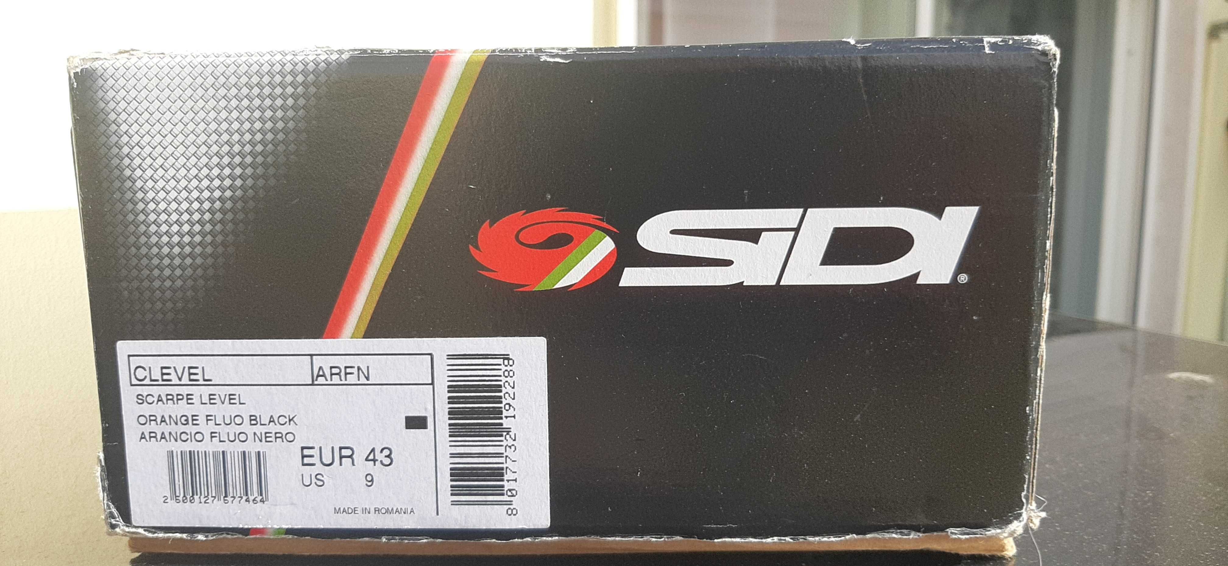 Sapatos ciclismo Sidi laranja tamanho 43 bom estado