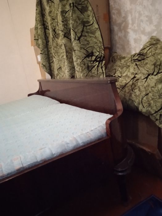 Кровать Чеська б/у.