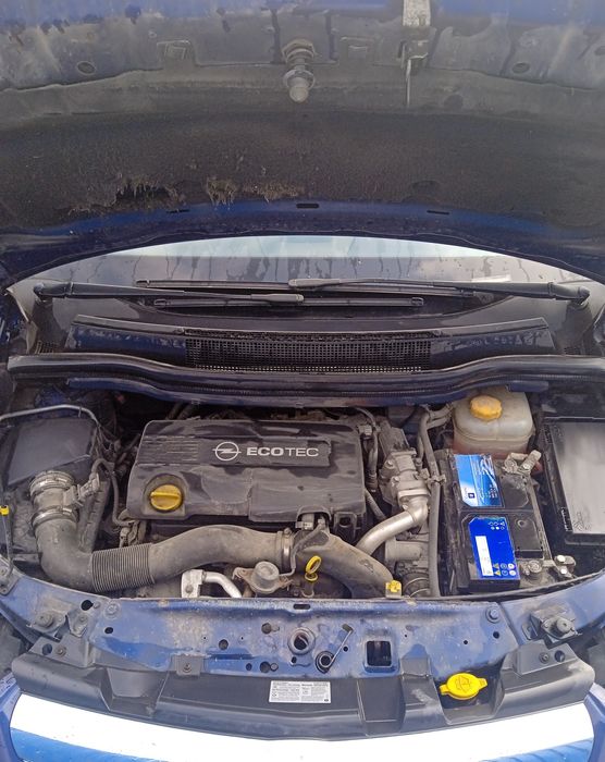 Опель Зафіра 1'7 дизель